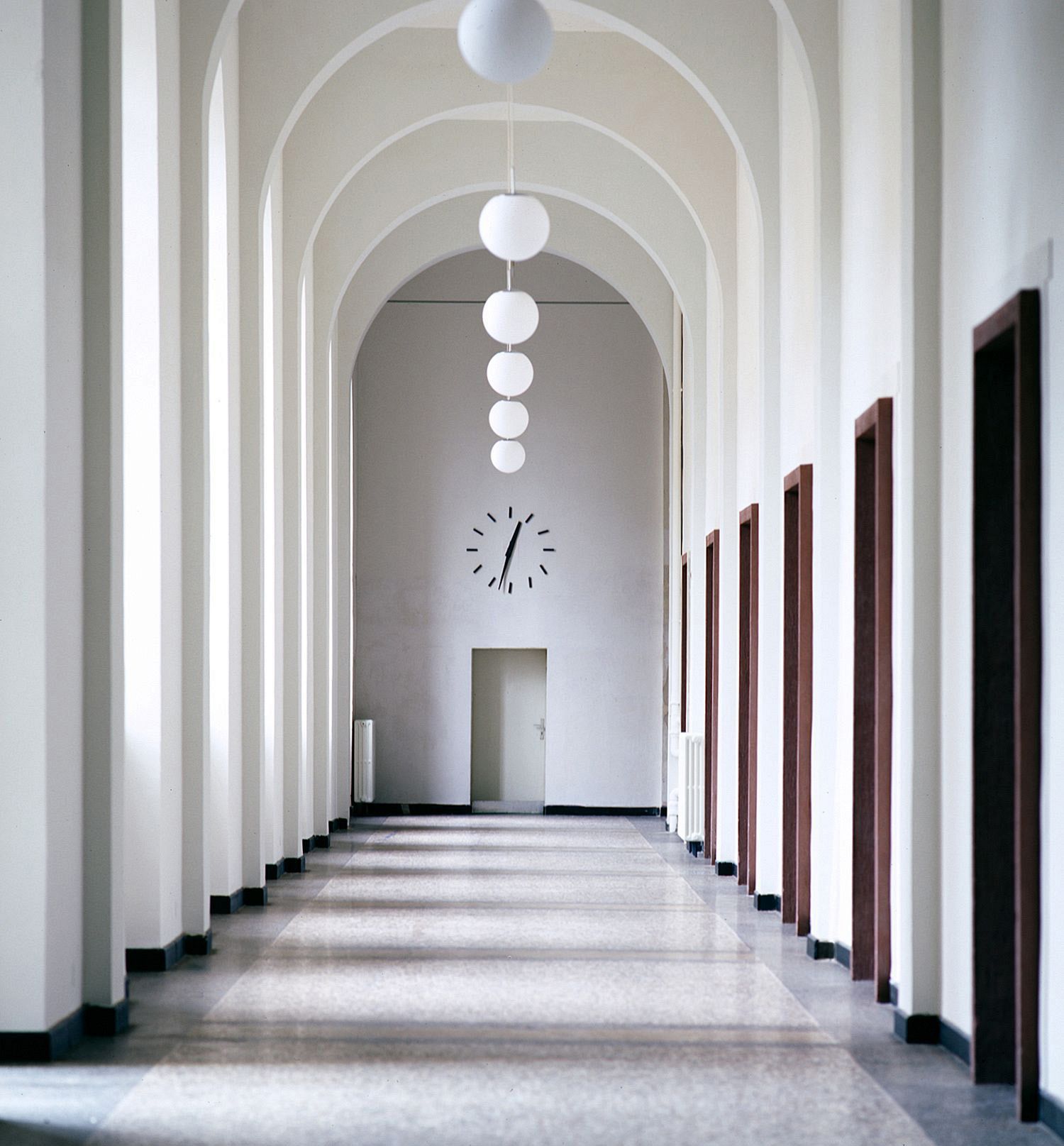 //Hallway on Ground floor of the Kunstakademie Düsseldorf